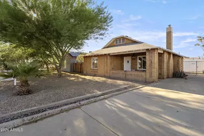1950 W Palm Lane, Phoenix, AZ 85009 - Photo 1