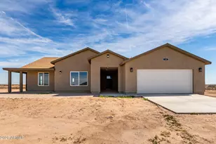 135 N 386th Ln, Tonopah, AZ 85354 - Photo 1