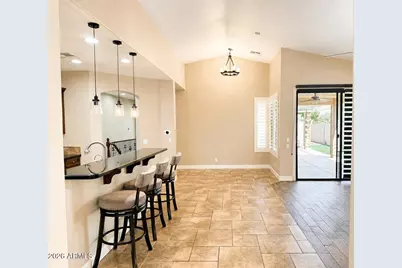 16146 W Devonshire Avenue, Goodyear, AZ 85395 - Photo 4