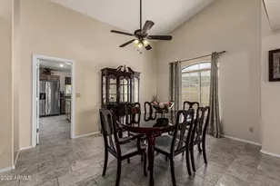 5745 W Mariposa Grande Ln, Glendale, AZ 85310 - Photo 12