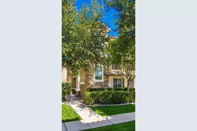 105 W Commerce Court, Gilbert, AZ 85233 - Photo 1