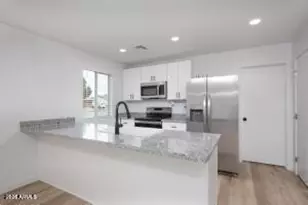 6616 S 22nd Pl, Phoenix, AZ 85042 - Photo 1