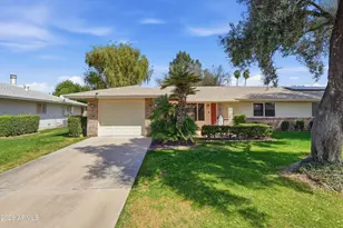 10326 W Prairie Hills Cir, Sun City, AZ 85351 - Photo 1