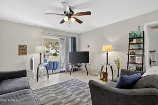 10610 S 48th St, Phoenix, AZ 85044 - Photo 6