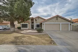 1455 E Brentrup Dr, Tempe, AZ 85283 - Photo 1