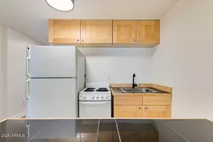 4633 N 8th Pl, Phoenix, AZ 85014 - Photo 1