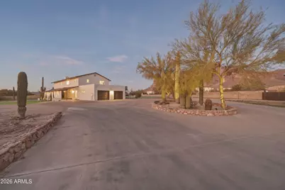 661 N Al Sieber Road, Apache Junction, AZ 85119 - Photo 1