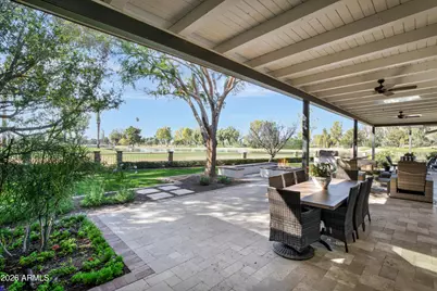 5994 E Orange Blossom Lane, Phoenix, AZ 85018 - Photo 1