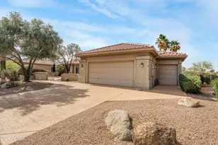 19640 N Shinnecock Dr, Surprise, AZ 85374 - Photo 1