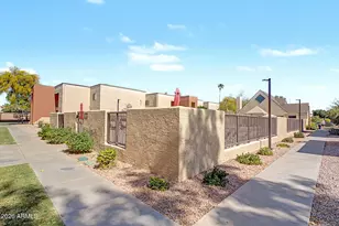 1340 N Recker Rd, Mesa, AZ 85205 - Photo 26