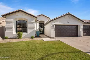 741 W Hackberry Dr, Chandler, AZ 85248 - Photo 1