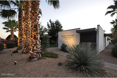 4206 N 38th Street #6, Phoenix, AZ 85018 - Photo 1