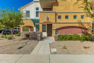 123 N Washington Street #14, Chandler, AZ 85225 - Photo 1