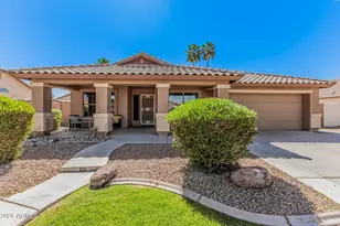 2421 E Fairview St, Chandler, AZ 85225 - Photo 1
