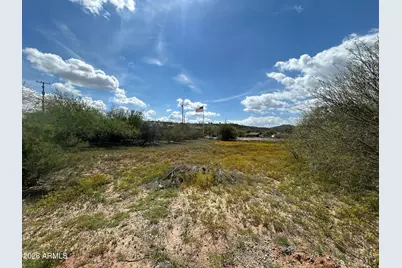 19065 E K Mine Road #1, Black Canyon City, AZ 85324 - Photo 1