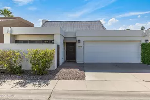 2505 E Denton Ln, Phoenix, AZ 85016 - Photo 1