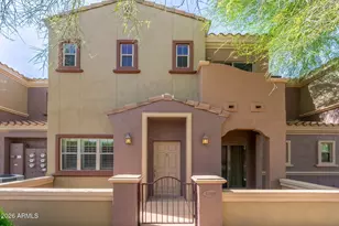 3935 E Rough Rider Rd, Phoenix, AZ 85050 - Photo 1