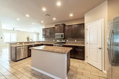 4421 E Saint John Road, Phoenix, AZ 85032 - Photo 36