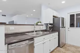 3353 W Quail Ave, Phoenix, AZ 85027 - Photo 10