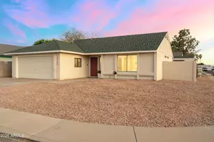 3353 W Quail Ave, Phoenix, AZ 85027 - Photo 1