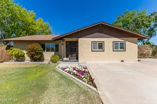 4132 W Monte Cristo Ave, Phoenix, AZ 85053 - Photo 1