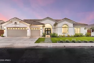 10228 N 55th Pl, Paradise Valley, AZ 85253 - Photo 1