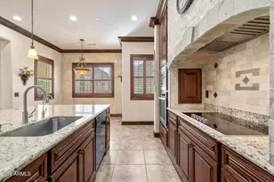 2822 E Constance Wy, Phoenix, AZ 85042 - Photo 22