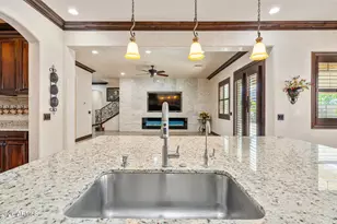 2822 E Constance Wy, Phoenix, AZ 85042 - Photo 24