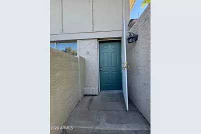 5620 S Admiralty Court #Unit C, Tempe, AZ 85283 - Photo 1