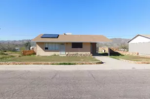 413 W Jamestown Rd, Kearny, AZ 85137 - Photo 1