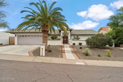 1129 E Forest Hills Drive, Phoenix, AZ 85022 - Photo 1
