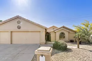 10729 E Coopers Hawk Dr, Sun Lakes, AZ 85248 - Photo 1