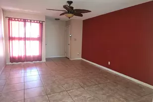 9645 N 63rd Dr, Glendale, AZ 85302 - Photo 2