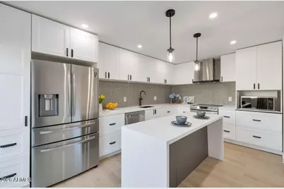 8055 E Thomas Road #E117, Scottsdale, AZ 85251 - Photo 1