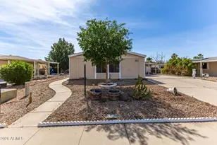 2921 E Oraibi Dr, Phoenix, AZ 85050 - Photo 1