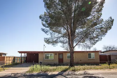 404 N 3rd Street, Huachuca City, AZ 85616 - Photo 1