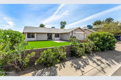 15425 N 23rd Drive, Phoenix, AZ 85023 - Photo 1