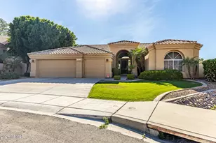 1871 W Azalea Dr, Chandler, AZ 85248 - Photo 1