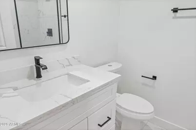 9845 N 15th Avenue, Phoenix, AZ 85021 - Photo 16