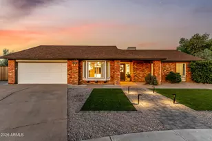 2425 S Extension Rd, Mesa, AZ 85210 - Photo 1