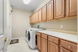 15807 W Silver Breeze Dr, Surprise, AZ 85374 - Photo 42