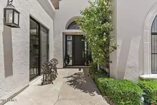 10120 E Topaz Dr, Scottsdale, AZ 85258 - Photo 1