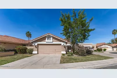 918 W Barbados Drive, Gilbert, AZ 85233 - Photo 1