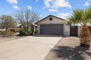 7957 W Dreyfus Dr, Peoria, AZ 85381 - Photo 1