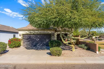 904 W Saint Charles Avenue, Phoenix, AZ 85041 - Photo 1