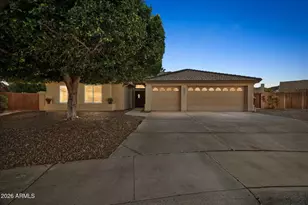 2451 E Dry Creek Rd, Phoenix, AZ 85048 - Photo 1