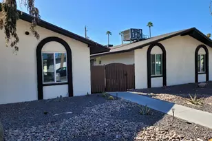 6713 E Cheery Lynn, Scottsdale, AZ 85251 - Photo 1