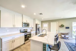 1640 N Queensbury Rd, Mesa, AZ 85201 - Photo 1