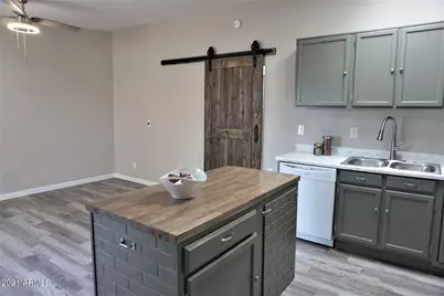 216 N Canyon Drive #Apt 6, Sierra Vista, AZ 85635 - Photo 1
