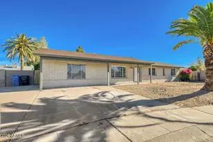 1928 W Kristal Way, Phoenix, AZ 85027 - Photo 1